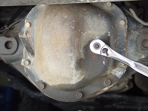 Jeep Axle Differential Fluid Change Service